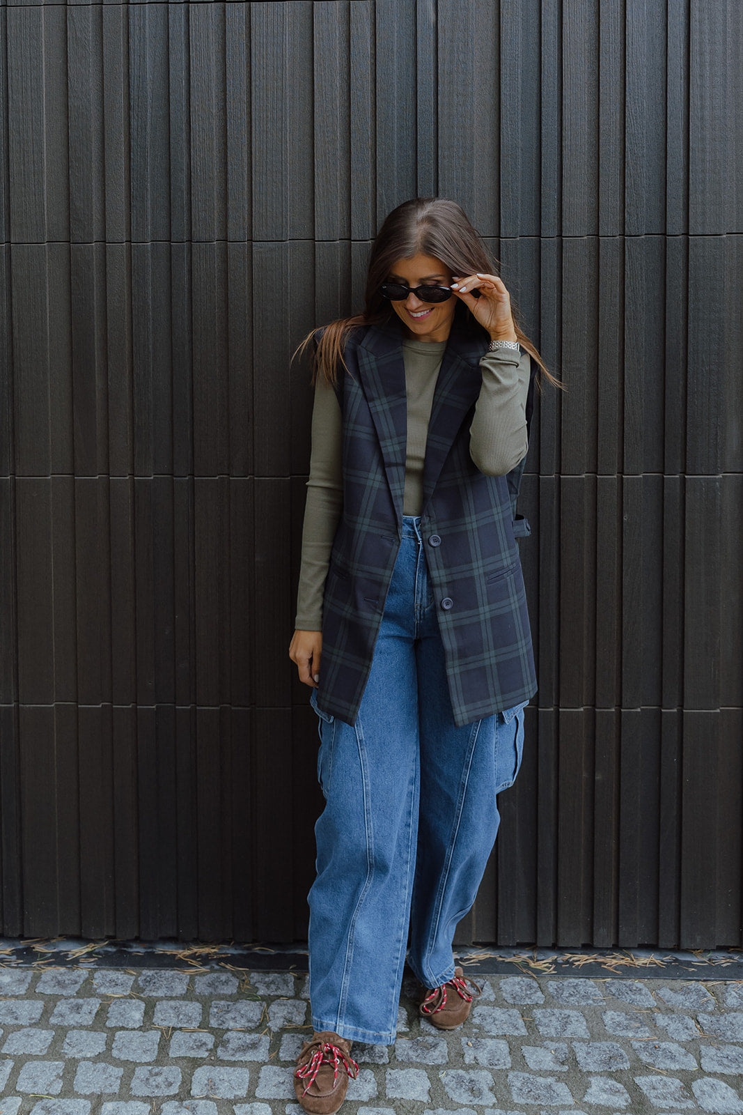 PRE-ORDER Jules sleeveless blazer