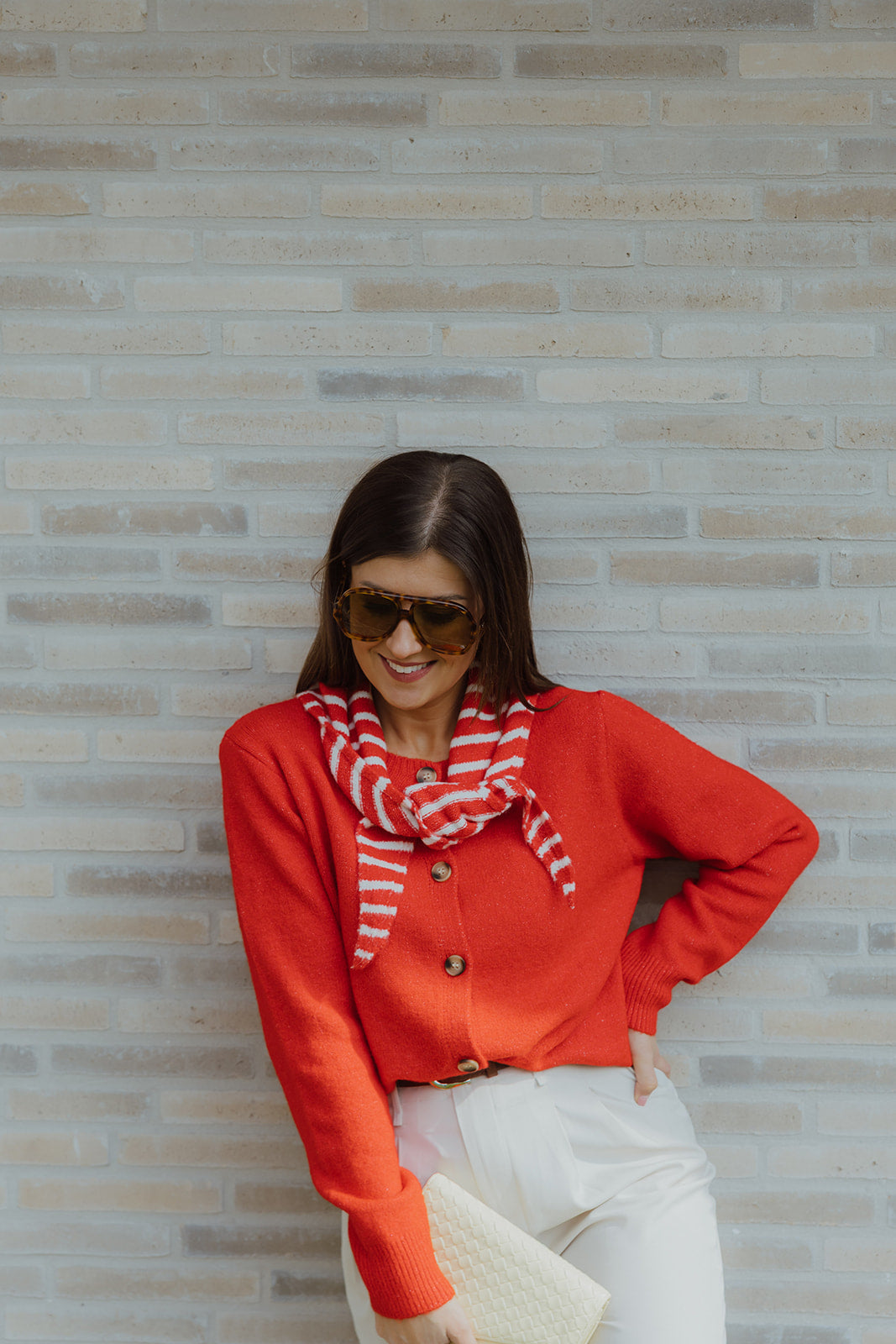 Cerise cardigan + sjaaltje