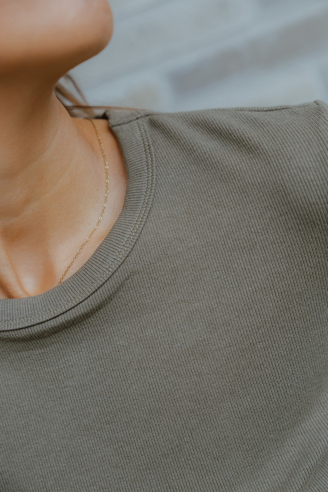 Aloys basic longsleeve khaki